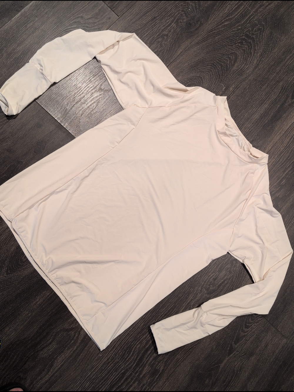 Women's Long-Sleeve Active Tee in Off White Size L Thumb Holes For Stretch